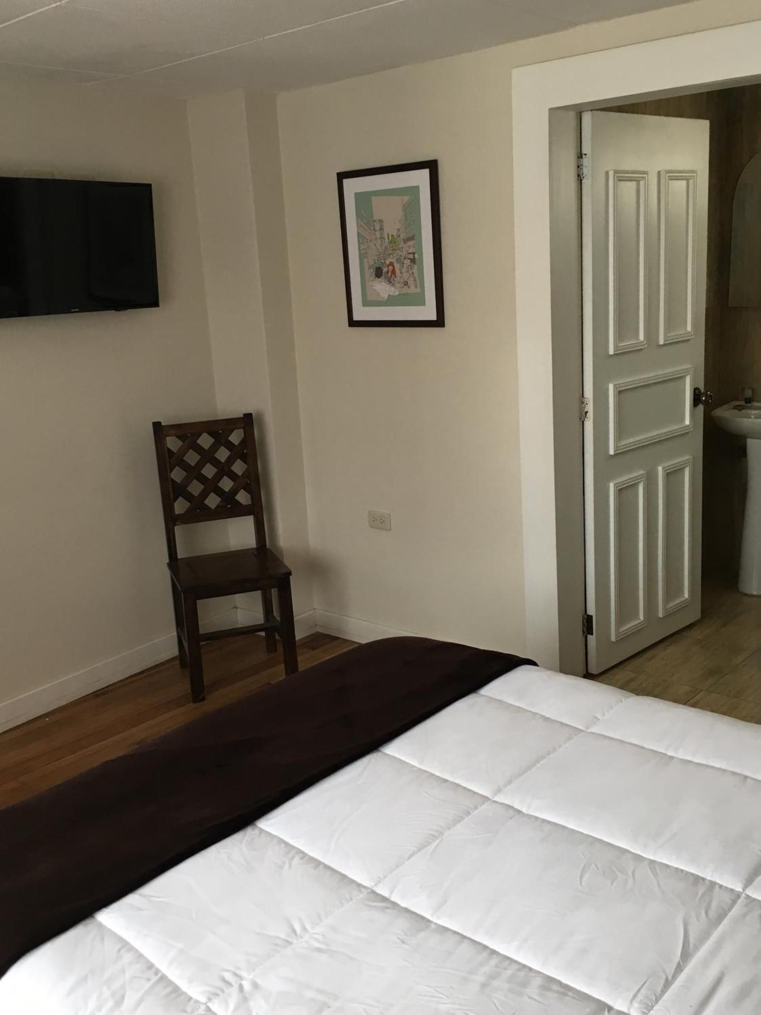 Nass Bed & Breakfast Cuenca Exterior photo