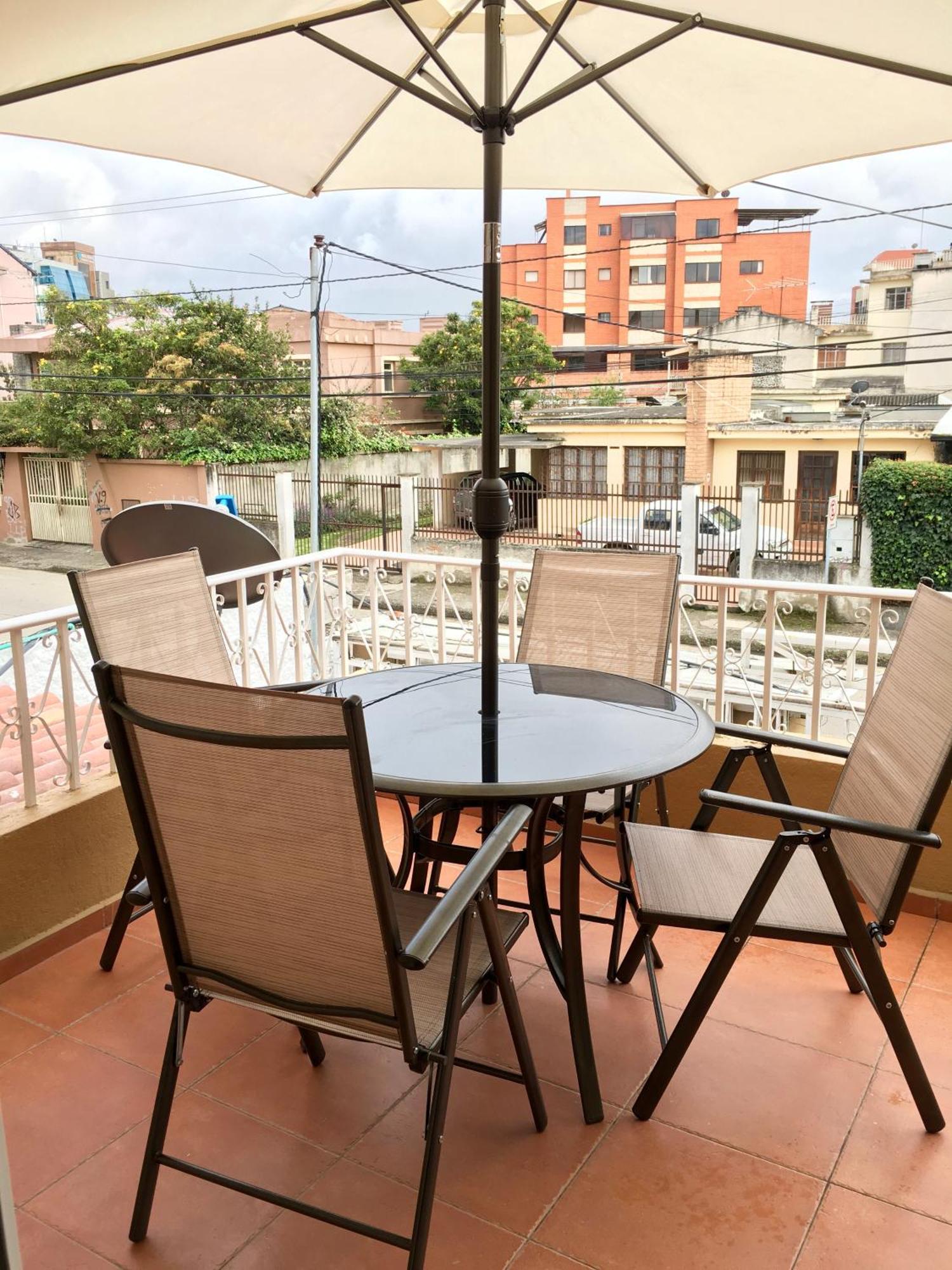 Nass Bed & Breakfast Cuenca Exterior photo